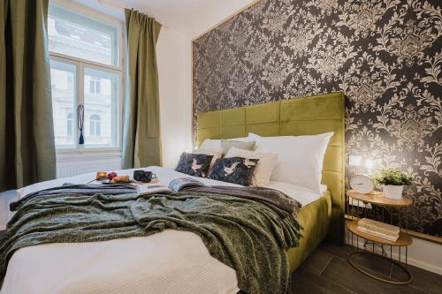 Prague Days - One Bedroom Apartment with 2 Frame TVs in City Center