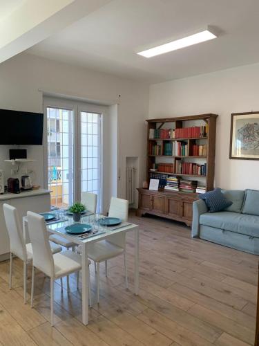 Annalisa Home