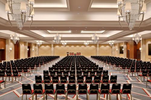 Konferenční prostory v ubytování Sheraton Oman Hotel