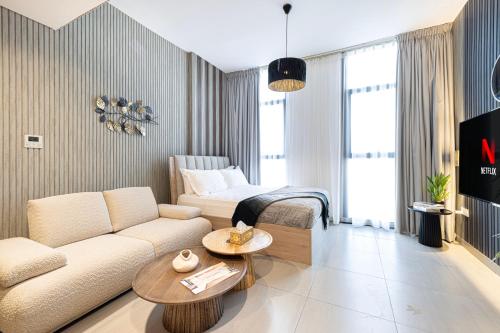 Luxury Studio Apartment in Al Mamsha - Pebble studio