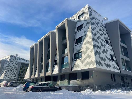 Το κτήριο όπου στεγάζεται  το διαμέρισμα