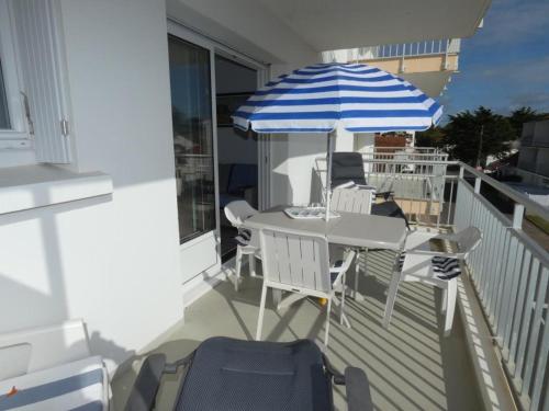 Appartement 35m² proche plage avec balcon, parking et animaux admis - 4 personnes - FR-1-540-306