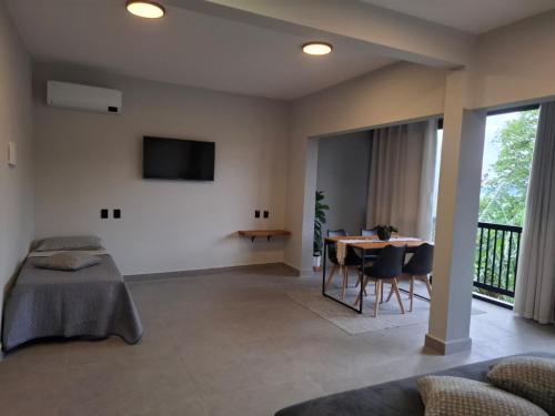 Μια τηλεόραση ή/και κέντρο ψυχαγωγίας στο Villa Julião