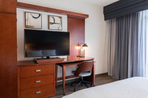 Courtyard by Marriott Cincinnati Midtown/Rookwood Image