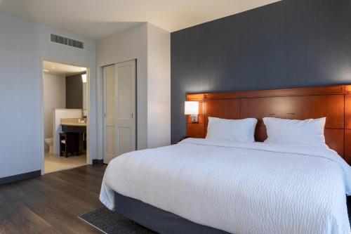 Courtyard by Marriott Cincinnati Midtown/Rookwood Image