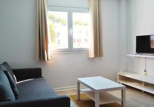 Φωτογραφία από το άλμπουμ του Apartamentos Cana Sofía στην Cala Llonga