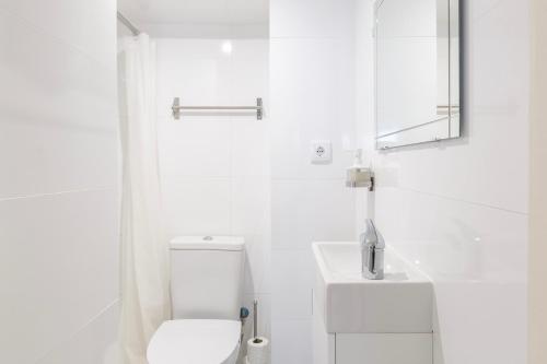 Cozy Apartments in Heart of Lisbon Bairro Alto