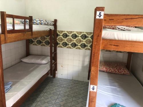 Lova arba lovos apgyvendinimo įstaigoje Seu Borba Pousada & Hostel