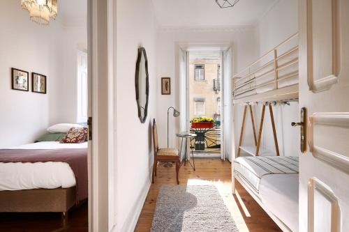 Central & Spacious 3BD in Lisbon