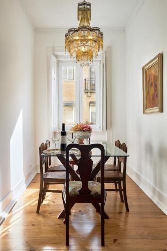 Central & Spacious 3BD in Lisbon