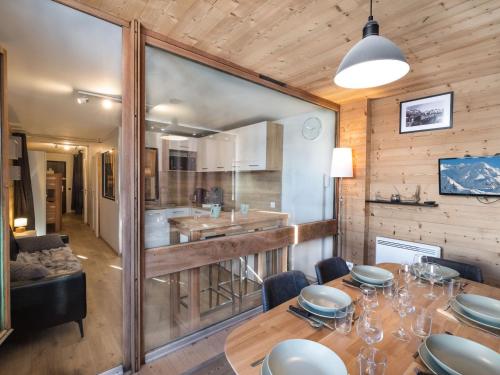 Appartement 41m2 - Vue panoramique magnifique plein sud - 6 personnes au cœur de Val Thorens SERAC - Au pied des pistes