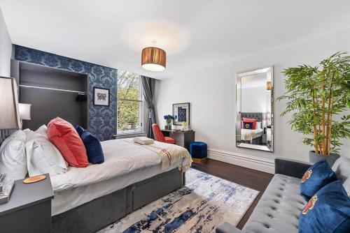 Zona de estar de Rare Find - Gated 2 bed apt, close to Parks, secure carpark sleeps 4