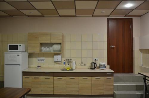 Kuchyň nebo kuchyňský kout v ubytování Hostel VShokoladi