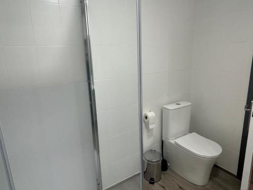 Ένα μπάνιο στο Hostal Restaurant Can Barala
