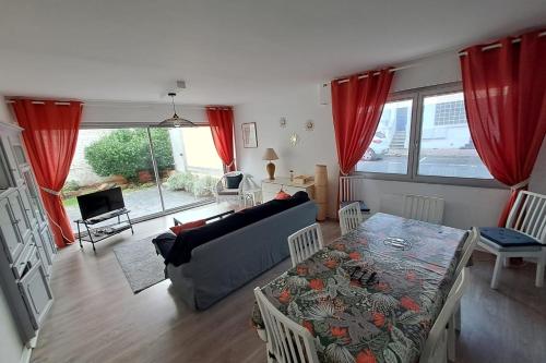 Photo de la galerie de l'établissement Spacious apartment in Le Touquet with garden, à Le Touquet-Paris-Plage