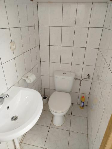 Koupelna v ubytování Chambre disponible