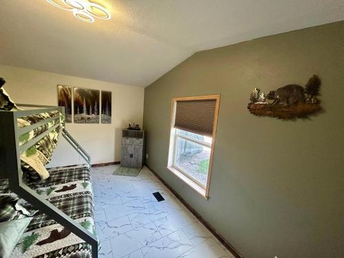 Saint IgnatiusにあるPrivate Home With Amazing Mountain Views-Two Bedroom and Two Bathのギャラリーの写真