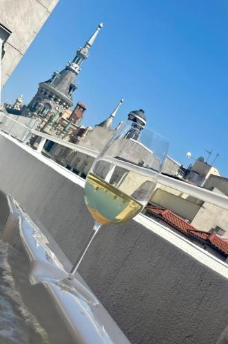 Piso Ático con Terraza y Jacuzzi con vistas a Sol en Madrid Centro