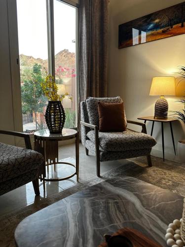 فيلا بمزرعة