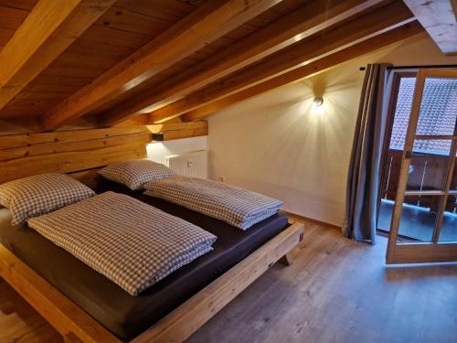 Postel nebo postele na pokoji v ubytování Das Bergnest