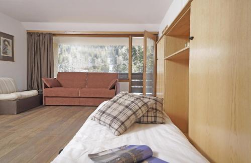 Χώρος καθιστικού στο Apartment center Campiglio SE