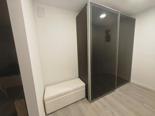 Gambar di galeri bagi Apartamento con vistas al valle di Viladecáns