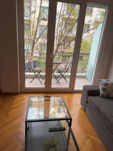 Urban Muse Apartments - Archaeological Museum of Athens