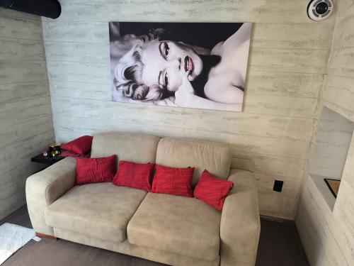 Χώρος καθιστικού στο Marilyn apartman Banovo brdo
