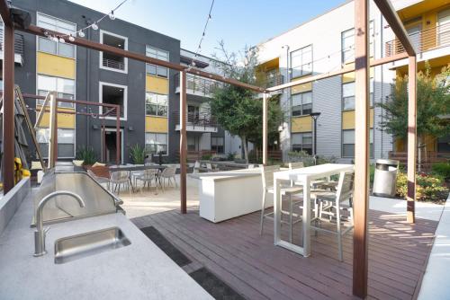 Φωτογραφία από το άλμπουμ του Blueground Menlo Park pool BBQ near tech SFO-1768 στο Σαν Φρανσίσκο