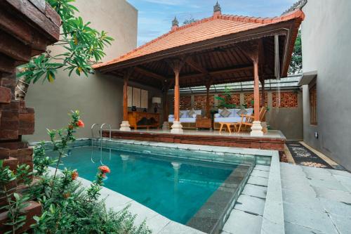 Bazén v ubytování Cahaya Villa Sanur By Island Escape nebo v jeho okolí