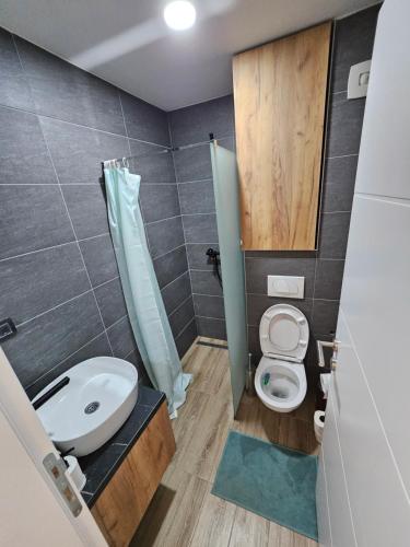 Ένα μπάνιο στο Hop na Kop Residence Hill App 103
