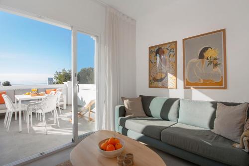 Oasis de Capistrano, Calle Las Palmas 24 B