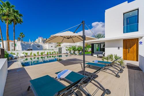 Apartment Don Carlos Sea View - Adults only !