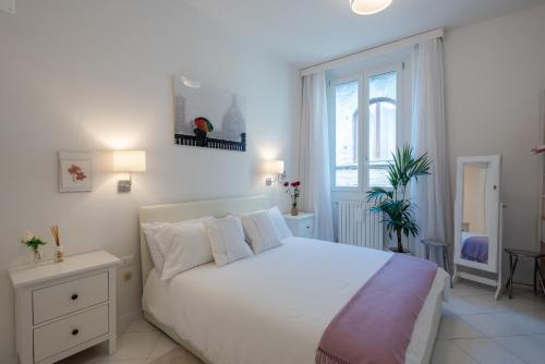 Belle Donne Apartment