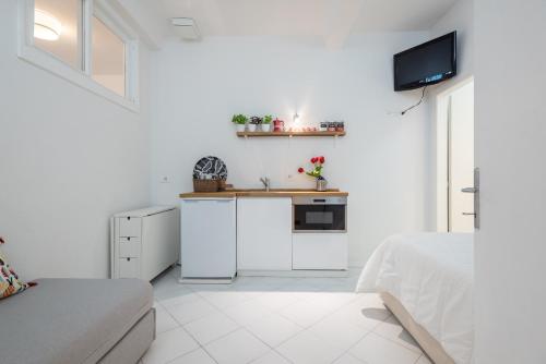 Belle Donne Apartment