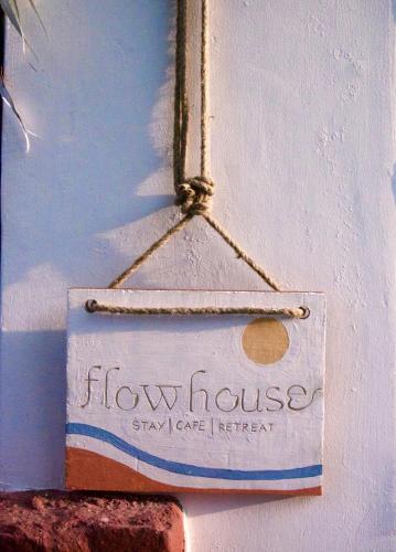 Certificat, premi, rètol o un altre document de Flow House