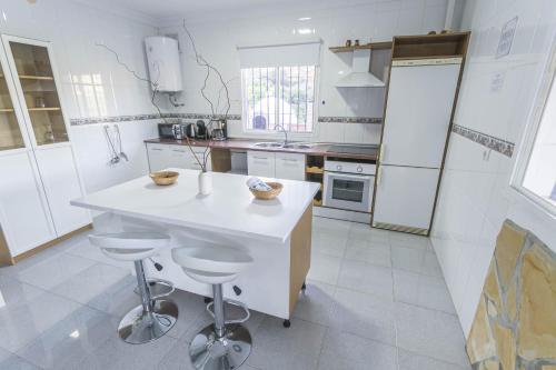 Canovas Nerja - Villa Marimel con Piscina Privada