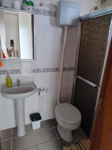 Koupelna v ubytování Apartamento Duplex na praia de Salinas RS