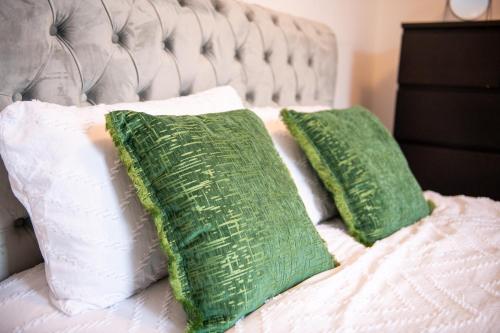 Ένα ή περισσότερα κρεβάτια σε δωμάτιο στο 1 bedroom apartment in the heart of Derby