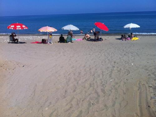 Playa de o cerca de esta casa o chalet