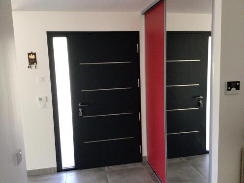 Photo de la galerie de l'établissement Exceptional OASIS in wooded area in Laveyron, à Laveyron