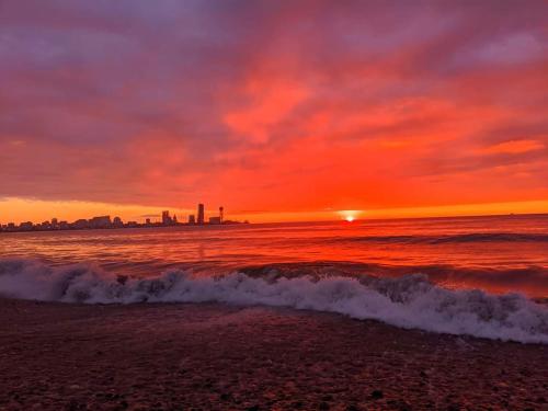 Galería fotográfica de ORBI CITY Panorama Aparthotel en Batumi