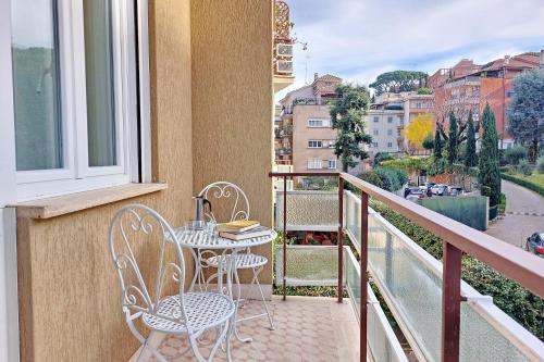 Graceful Apartment near St Peter METRO 100 mt
