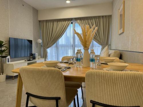 Agile SkyView Suites KLにあるテレビまたはエンターテインメントセンター