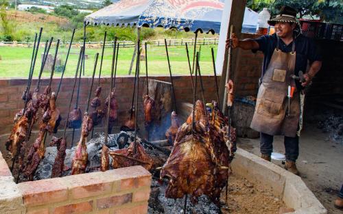Tiện nghi BBQ cho khách tại nhà gỗ
