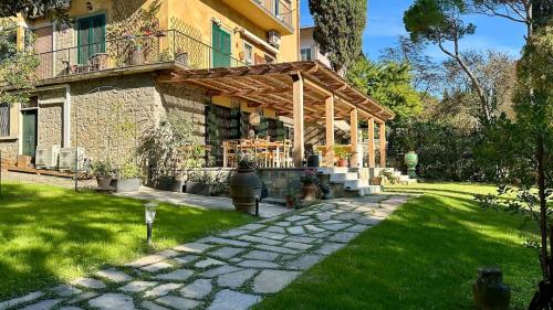 Casa Stibbert Garden Retreat