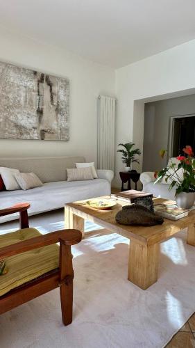 Casa Stibbert Garden Retreat