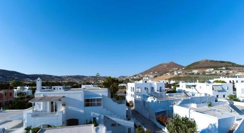 Third floor with sea view Double or twin room with private terrace