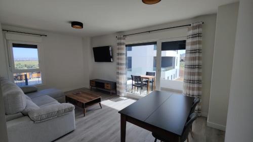 Μια τηλεόραση ή/και κέντρο ψυχαγωγίας στο Apartamento cercano al Metro