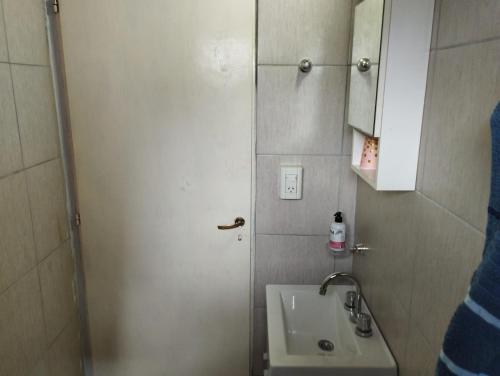 Ένα μπάνιο στο La guido 2